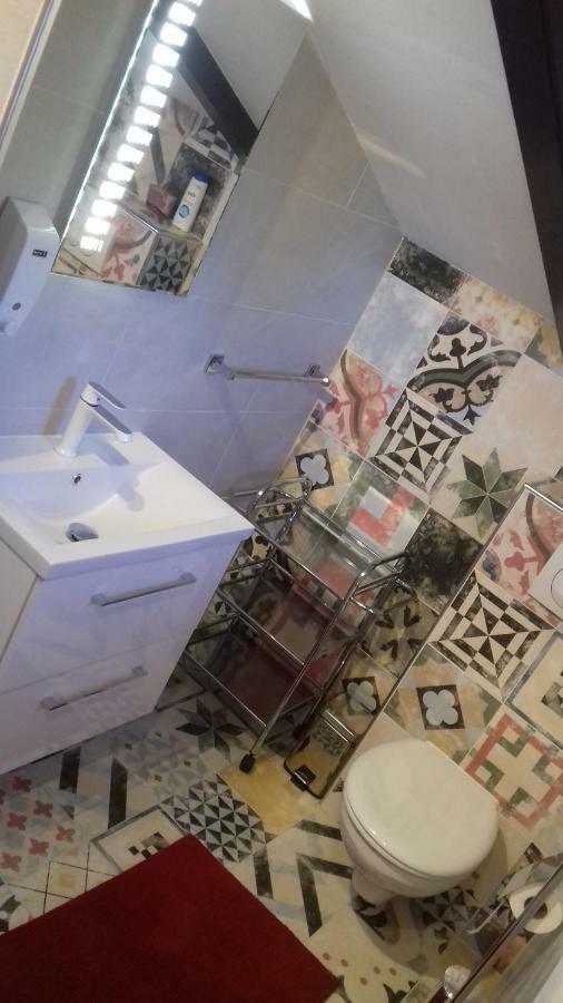 Holiday Home Nora**** Loznati Cres Buitenkant foto